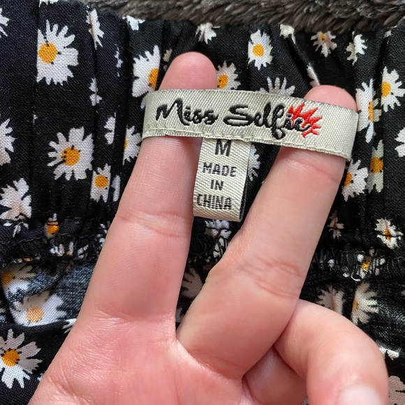 Floral Medium Two Piece Tank and Pants Set - Picture 3 of 4